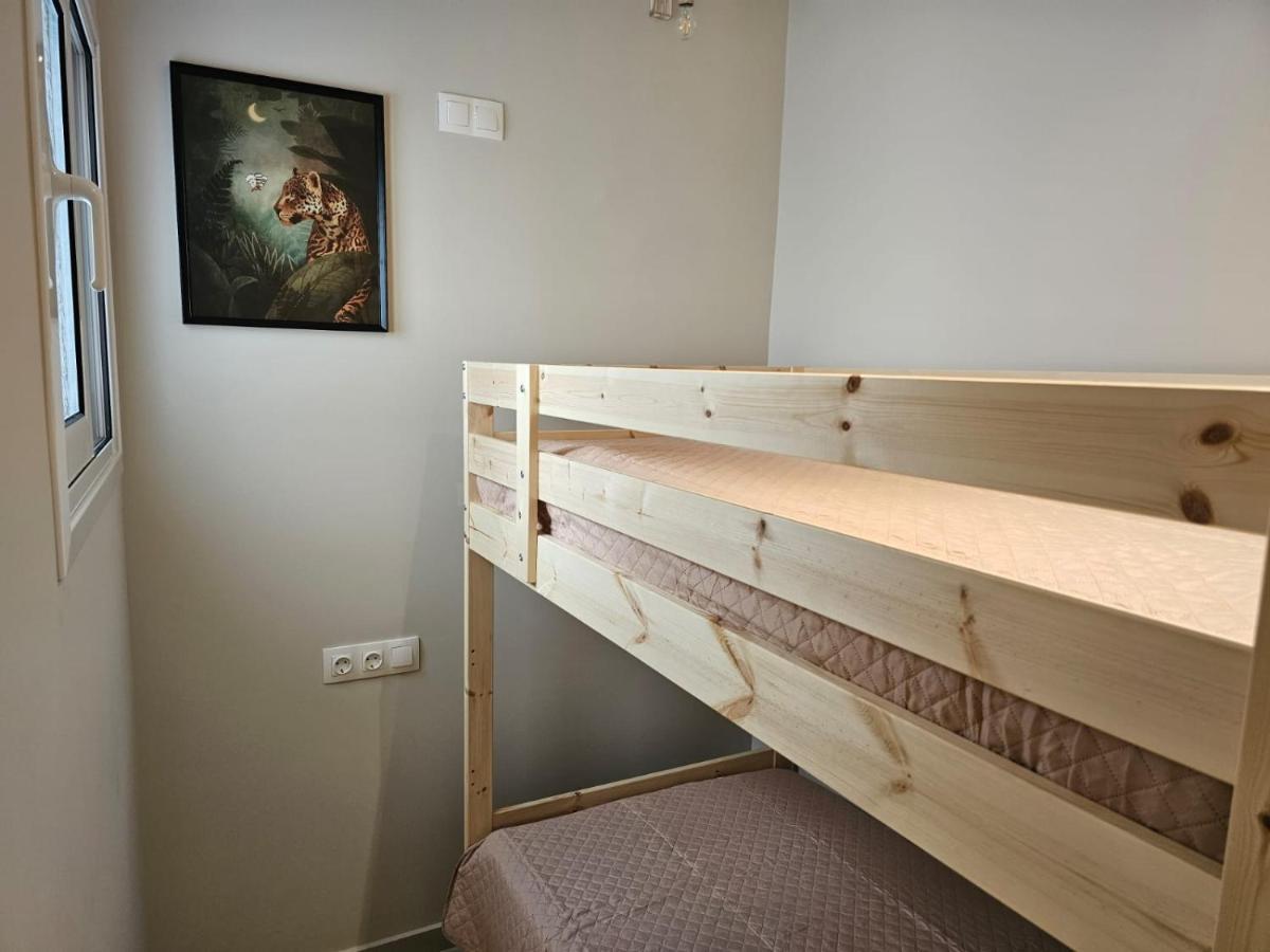 Agora Luxury Apartment 3 ลูตรากี ภายนอก รูปภาพ